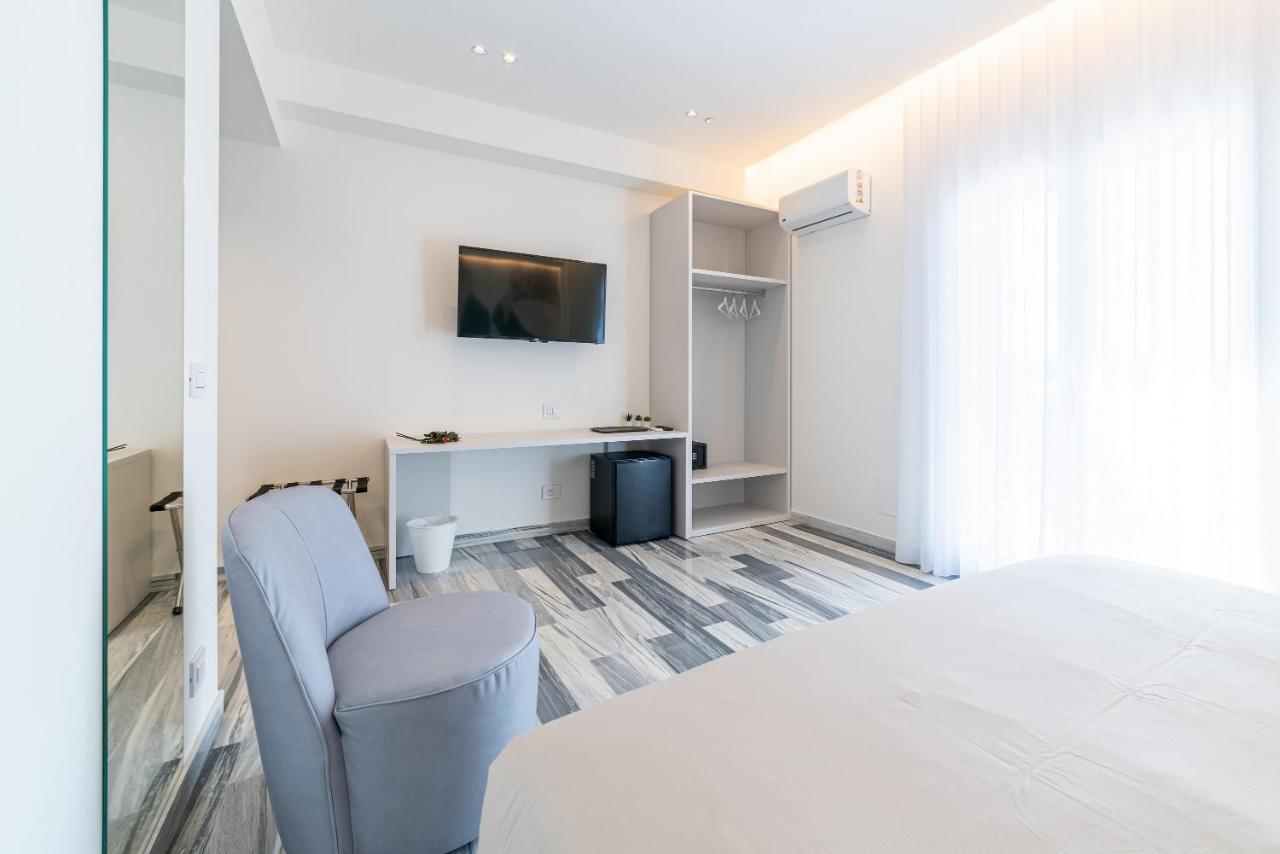 Fronte Etna Hotel Bronte Kültér fotó